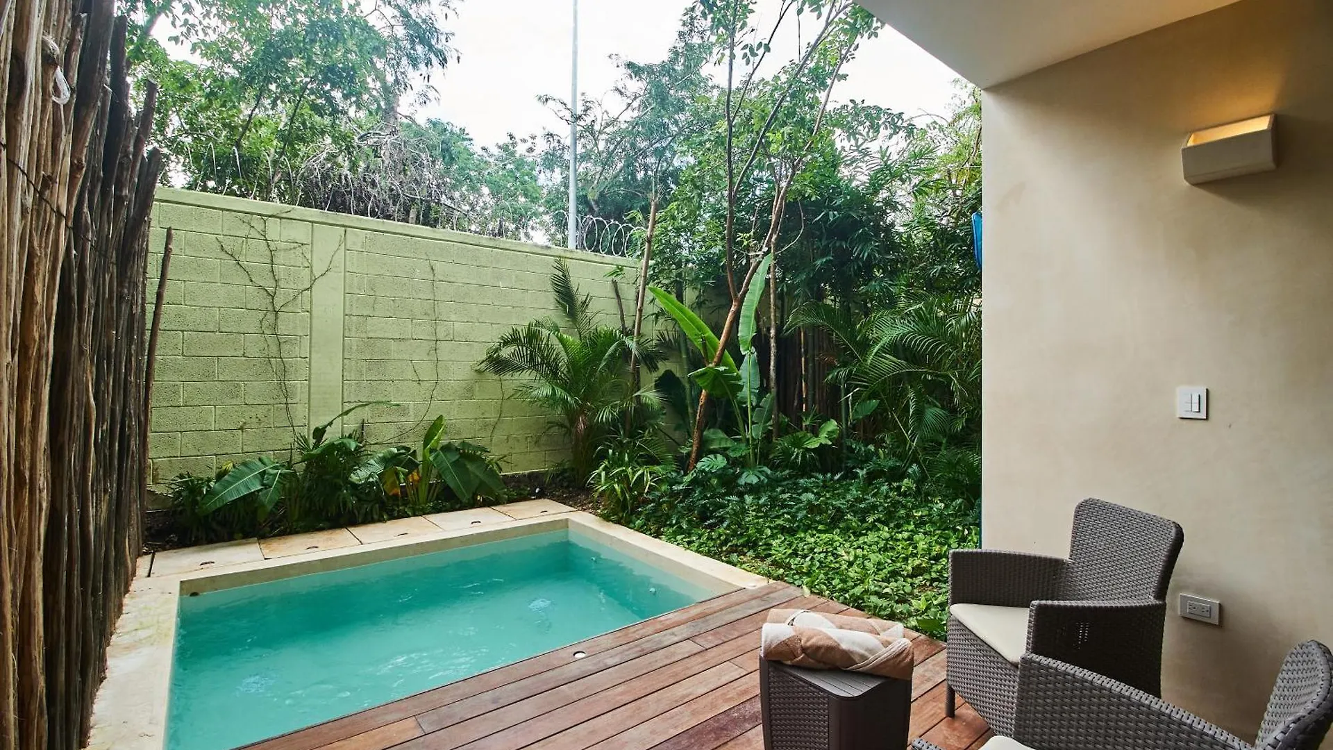 דירות טולום Modern Hideaway With Private Pool And Terrace 0*,