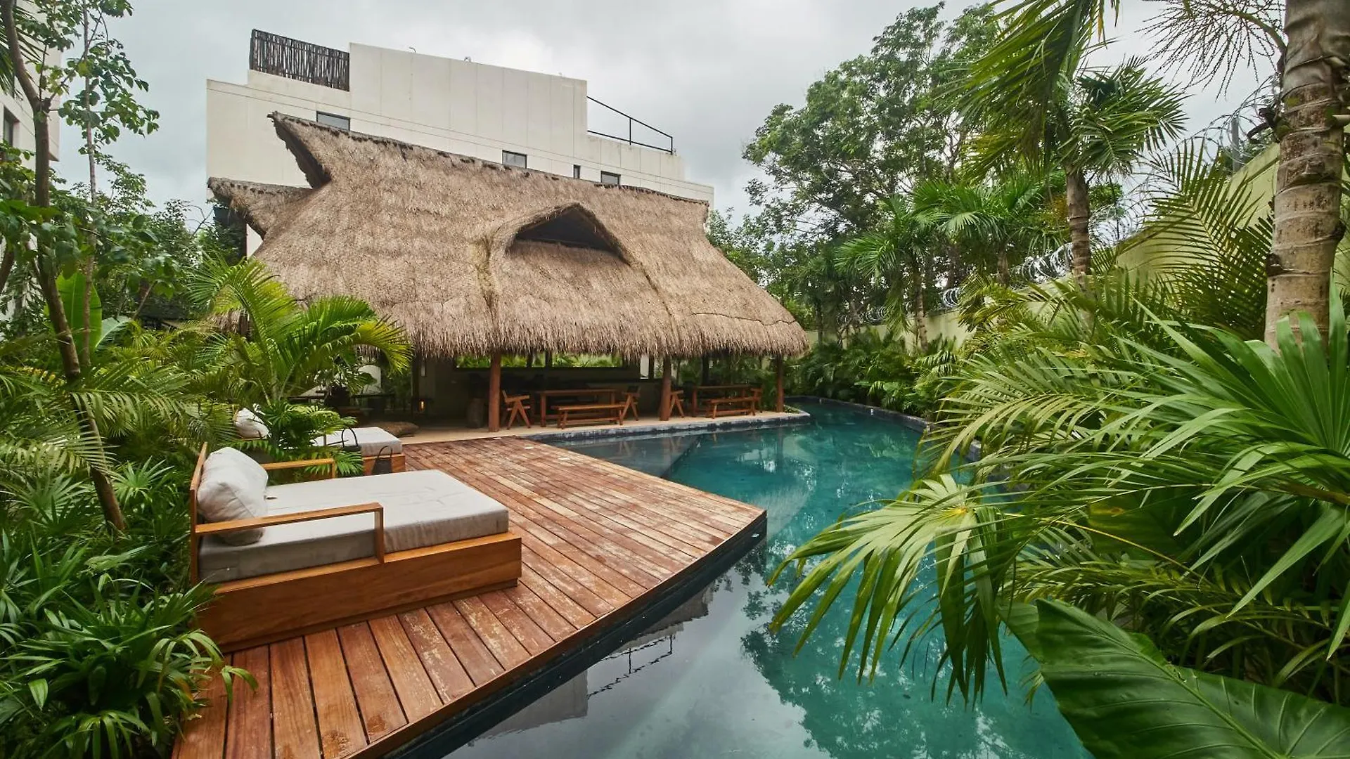 דירות טולום Modern Hideaway With Private Pool And Terrace